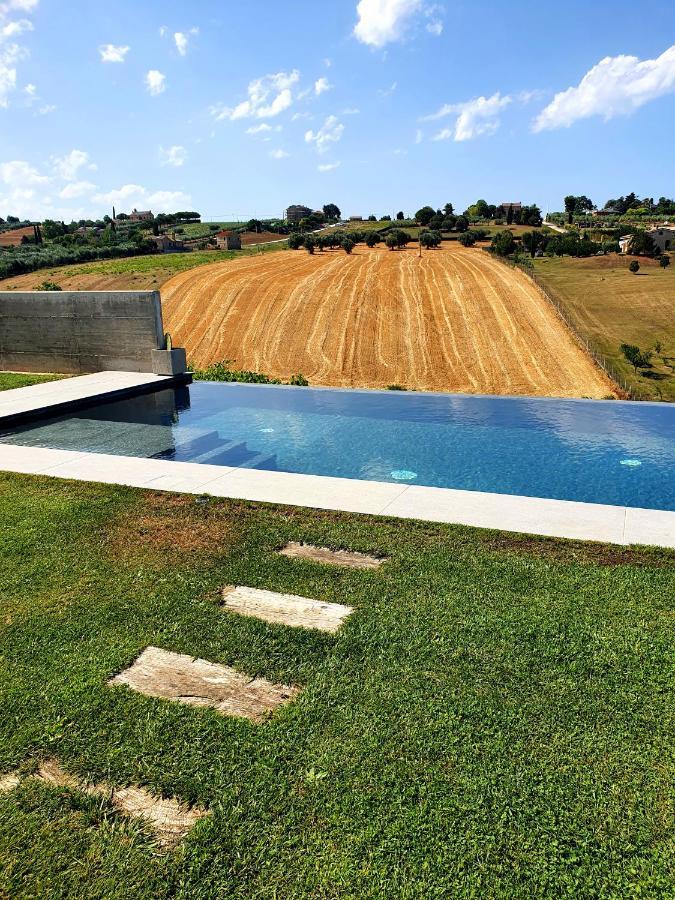 Casa Lunaria B&B Porto SantʼElpidio Εξωτερικό φωτογραφία
