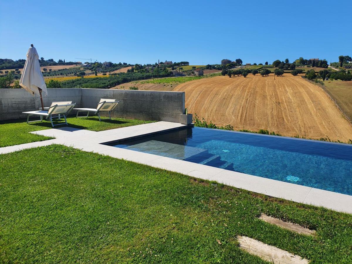 Casa Lunaria B&B Porto SantʼElpidio Εξωτερικό φωτογραφία